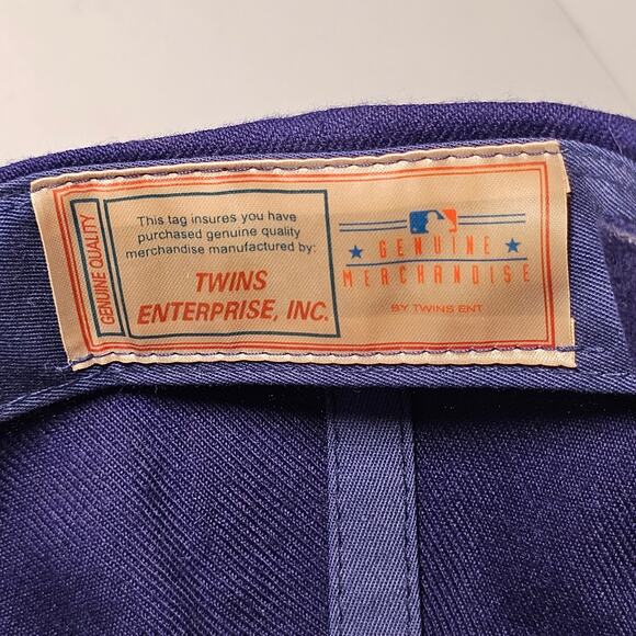 Signed Texas Rangers MLB Cap Baseball Hat Twins Enterprise Vintage Strapback - Picture 8 of 10